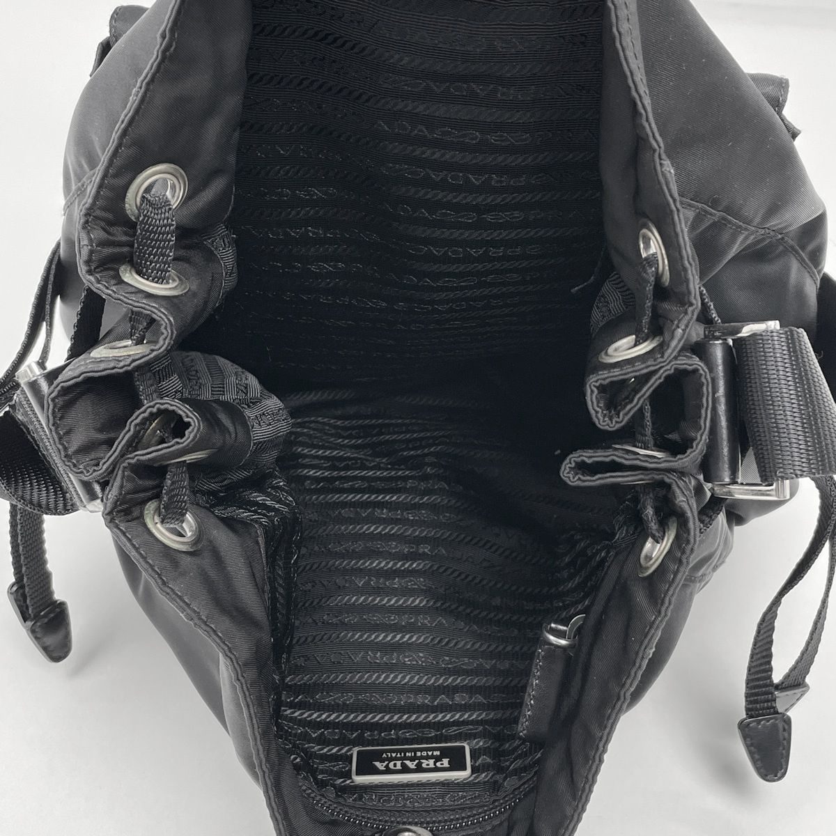 Prada Shoulder Bag Nylon Nero — view 8