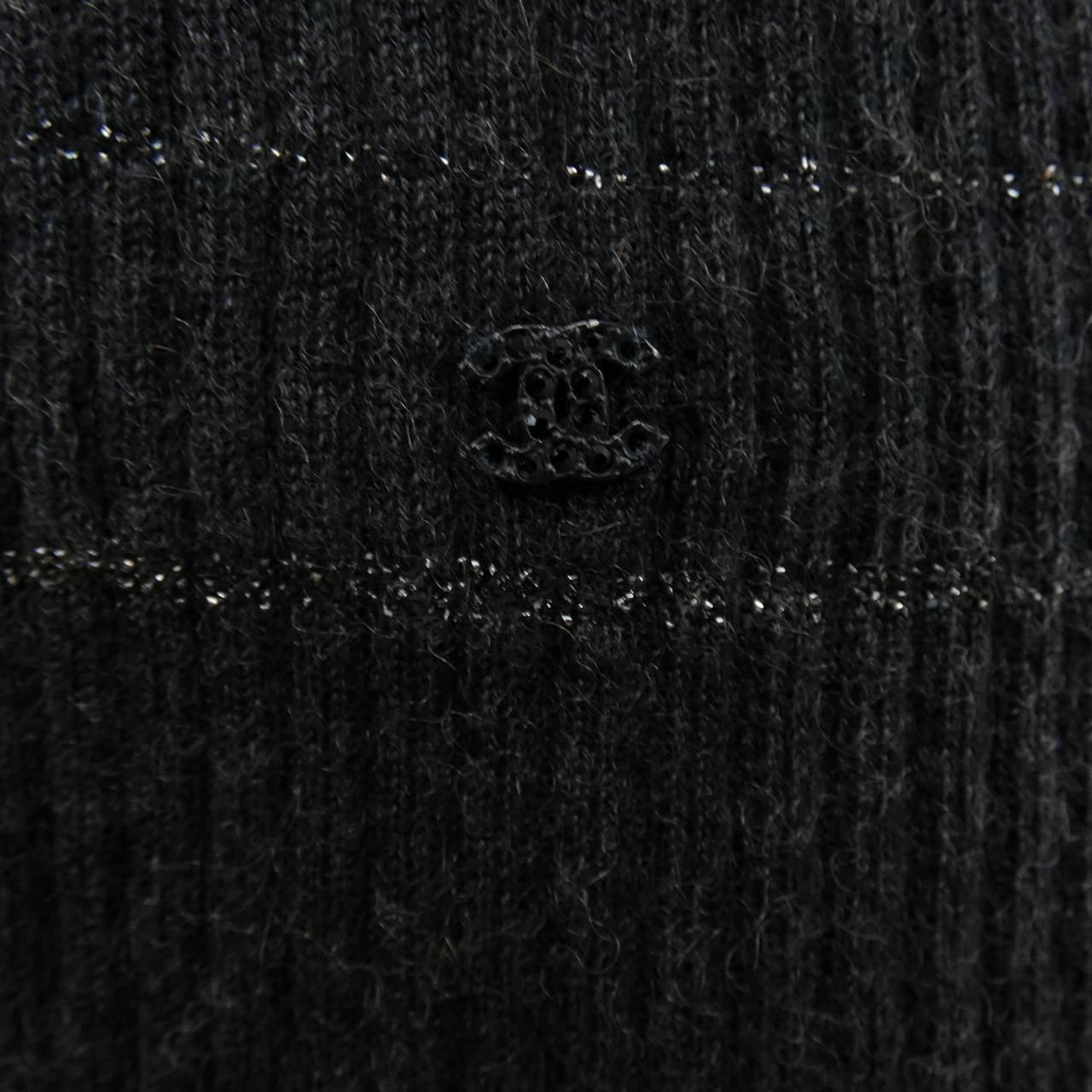 Chanel Vintage Knit Sweater — view 8