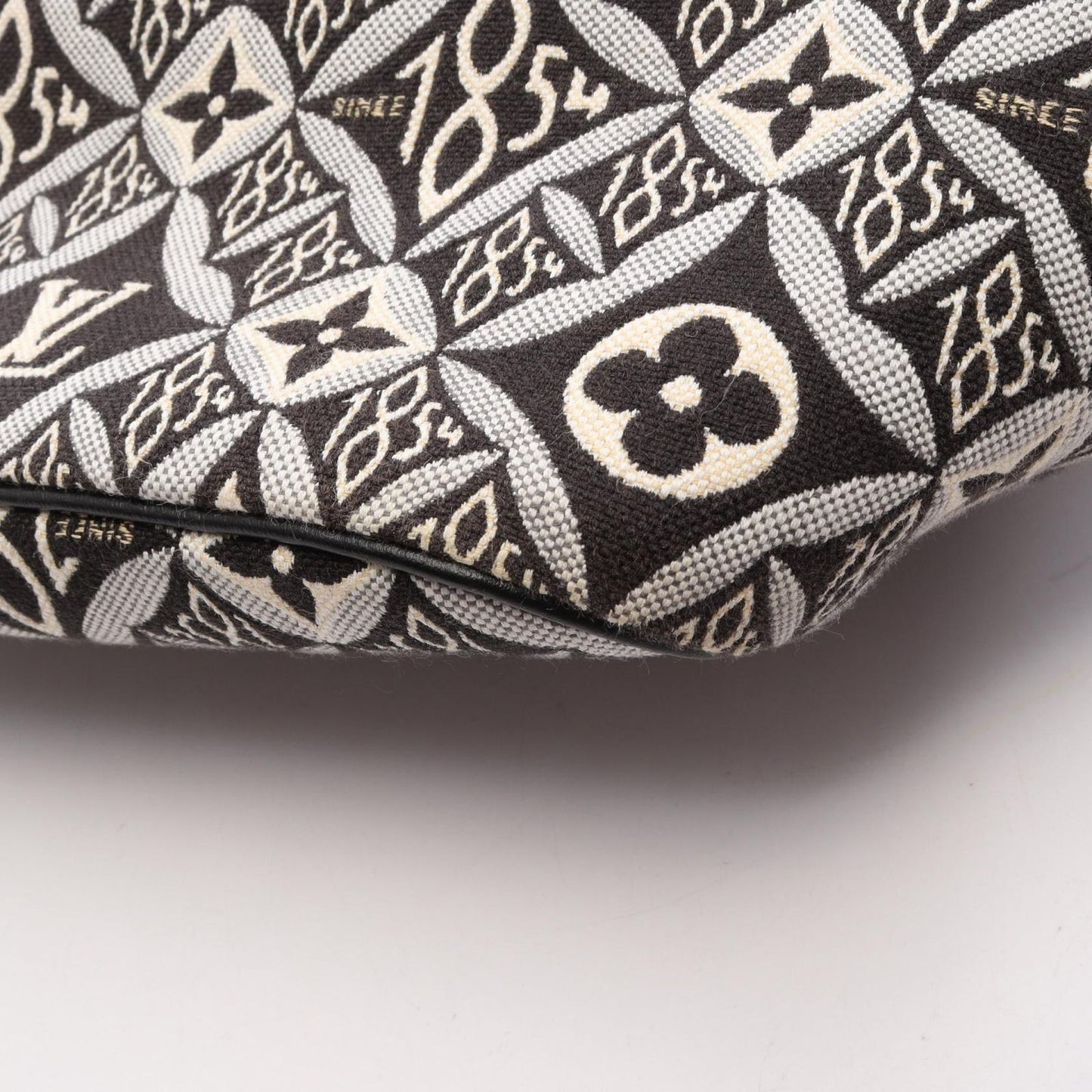 Louis Vuitton Tote Bag Neverfull MM Noir Canvas Leather — view 6