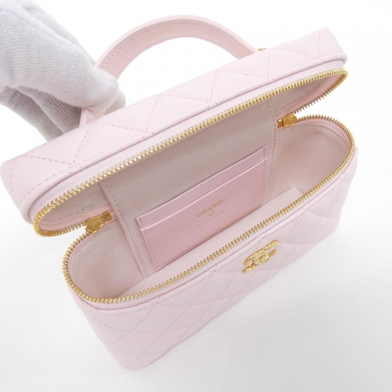 Chanel Bag Handbag Pink — view 8