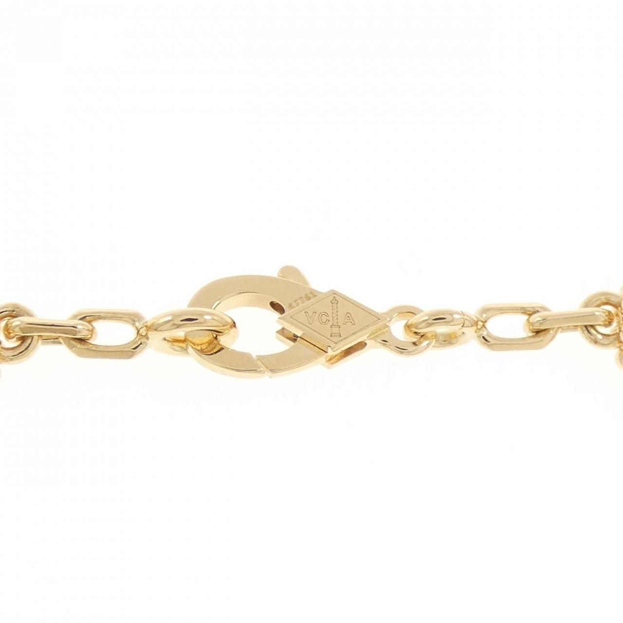 Van Cleef & Arpels Vintage Alhambra 5 Motif Bracelet — view 3