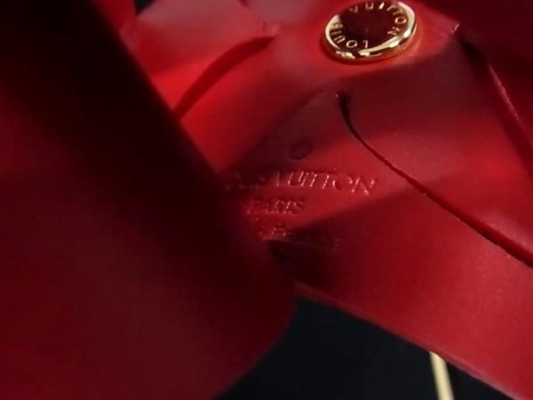 Louis Vuitton Atelier Oi Collaboration Origami Flowers Object Ornament — view 4