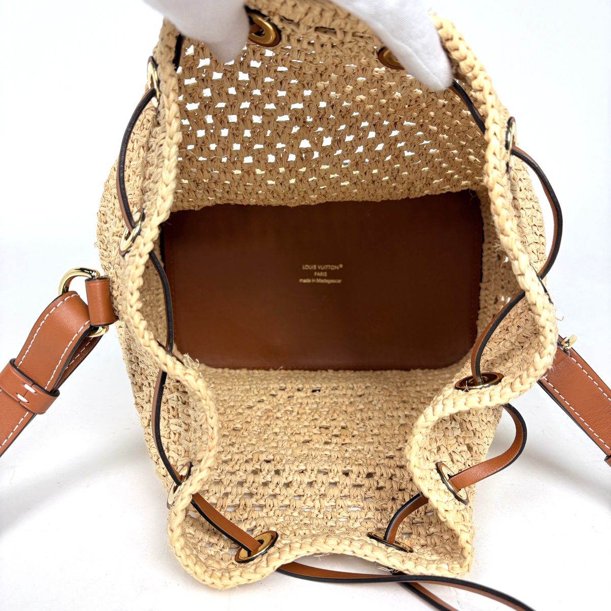 Louis Vuitton Noe BB Shoulder Bag Drawstring Raffia Natural — view 7