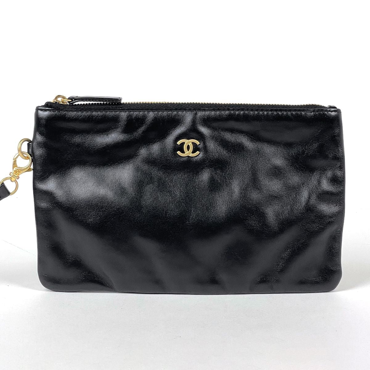Chanel 22 Small Shoulder Bag Calfskin Black — view 7
