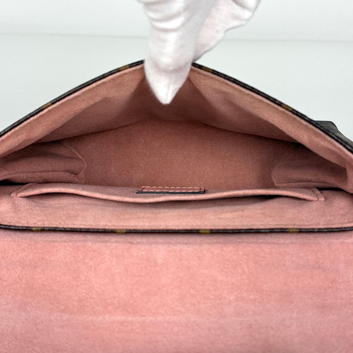 Louis Vuitton Locky BB Handbag 2-Way Monogram Brown Rose Poudre — view 8