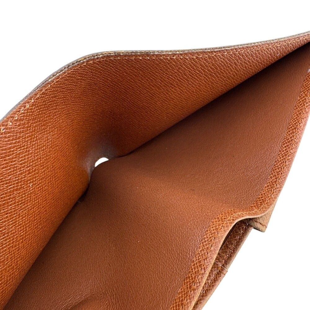 Louis Vuitton Bifold Wallet — view 8