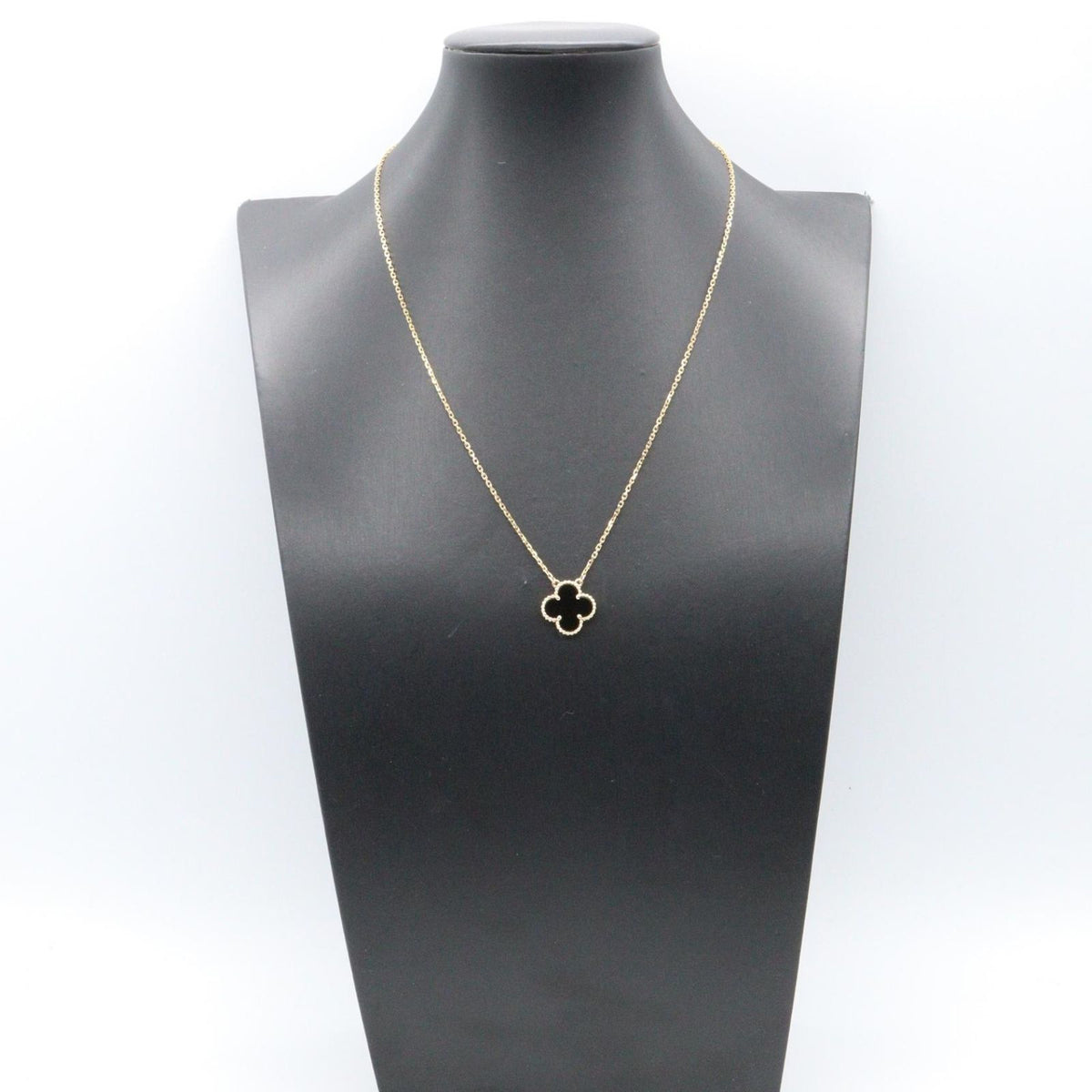 Van Cleef & Arpels Necklace Vintage Alhambra Onyx 42.5 18k — view 6