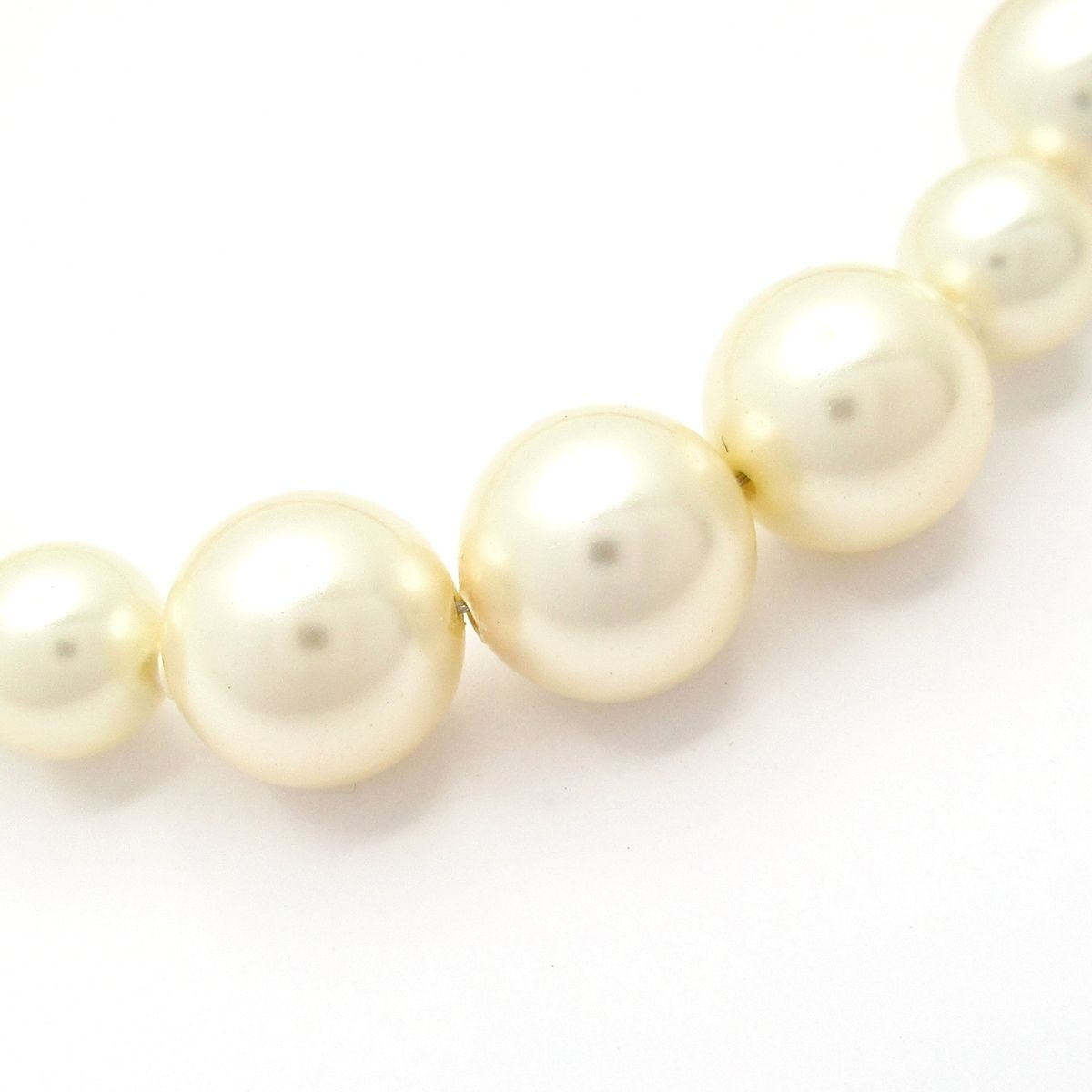 Chanel Bracelet CC Logo Ivory Gold Faux Pearl Rhinestone — view 6