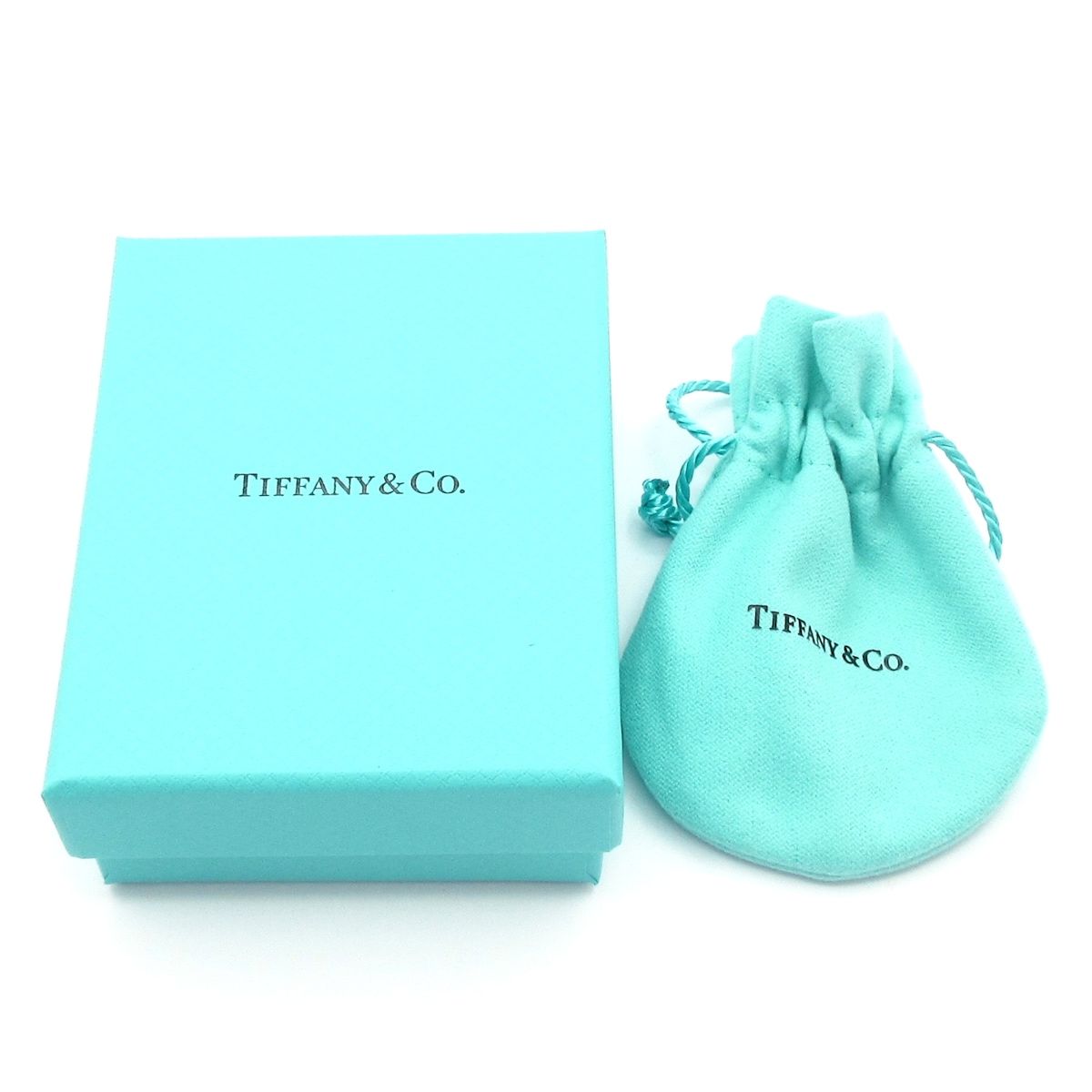Tiffany & Co Pendant Fleur de Lis Key Mini 18k Yellow Gold Diamond — view 4
