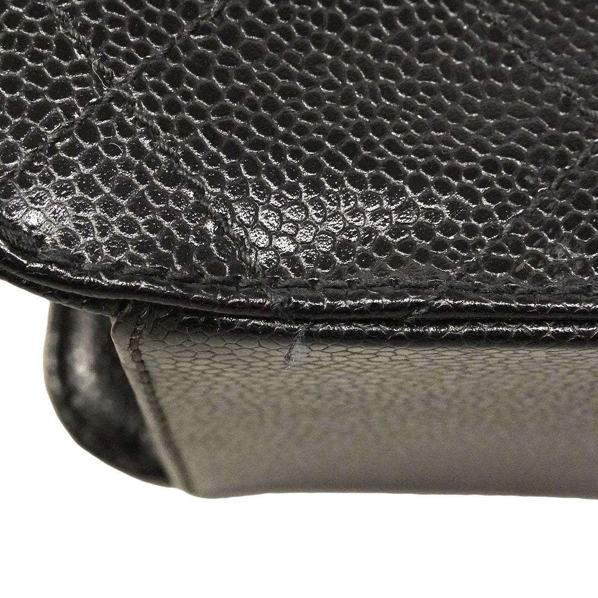 Chanel Shoulder Bag Quilted Caviar Leather Black Gold — view 8