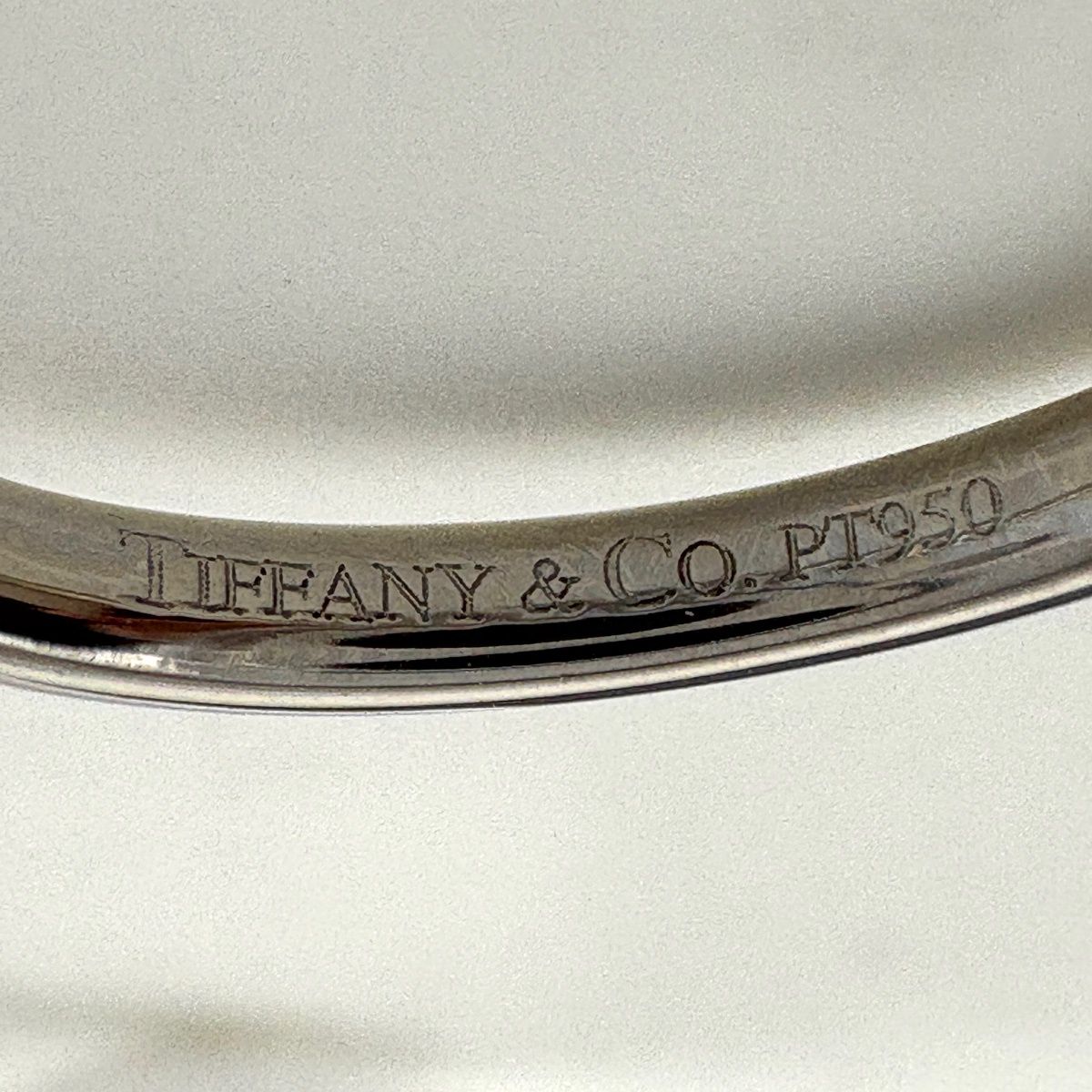 Tiffany & Co Curved Band Platinum Ring Elsa Peretti — view 4