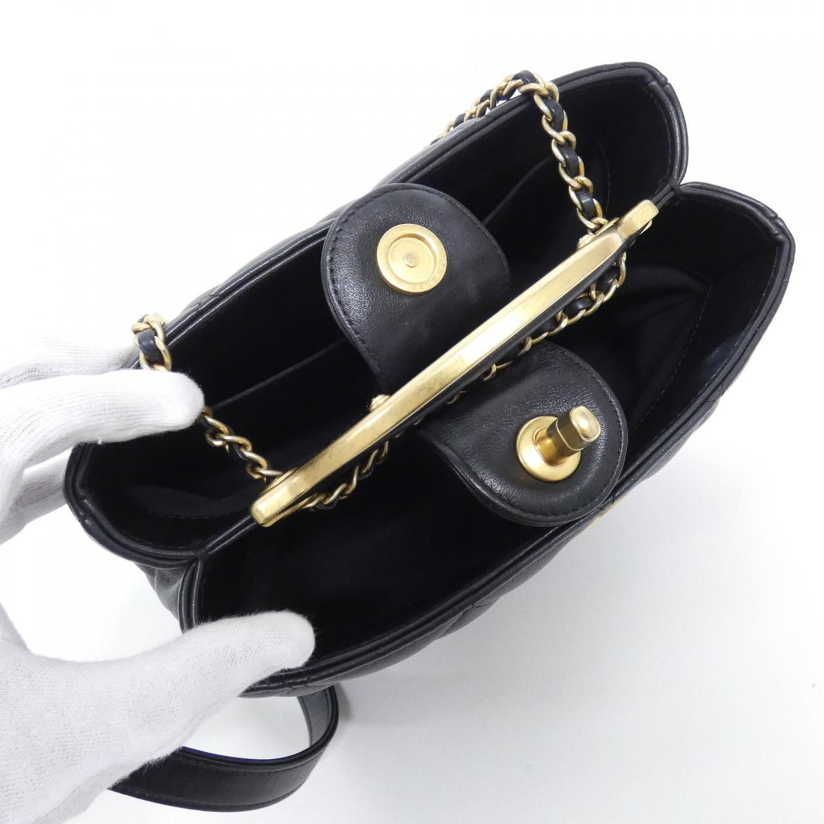 Chanel Bag Handbag Black — view 8