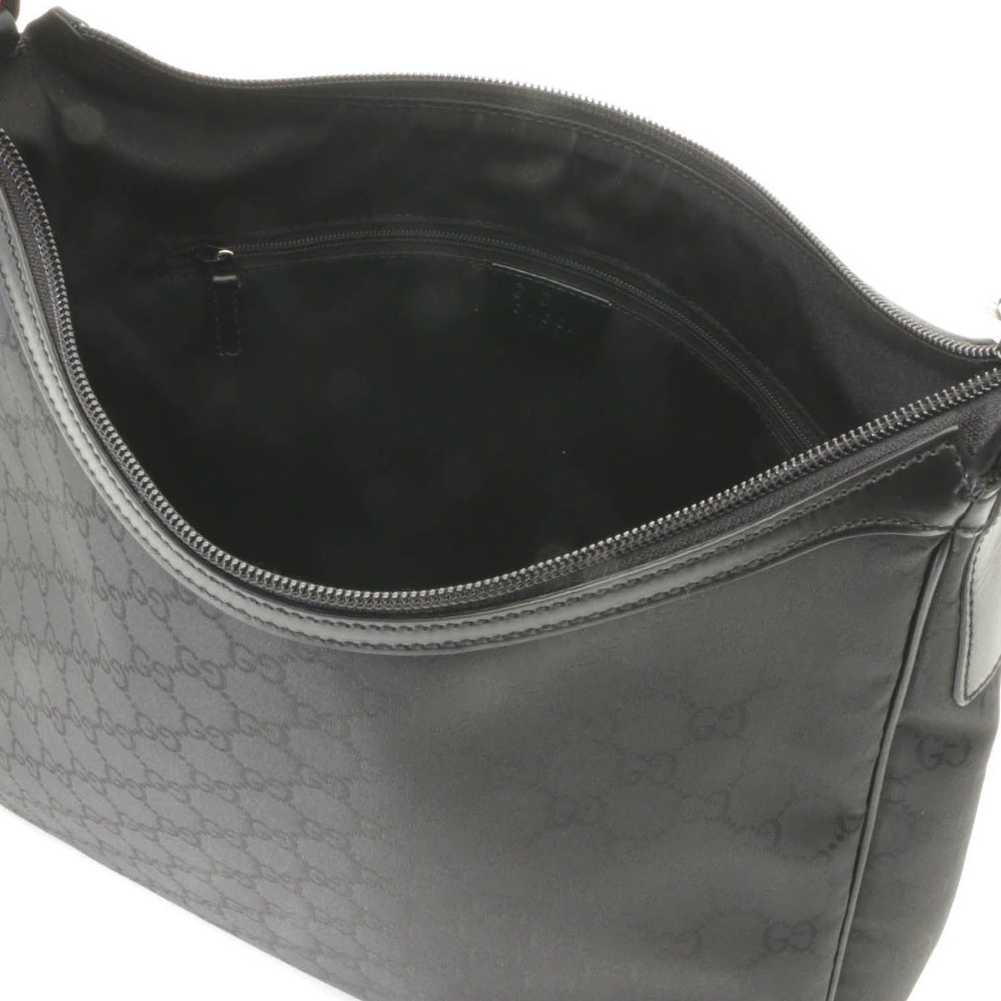Gucci GG Nylon Black Shoulder Bag — view 6