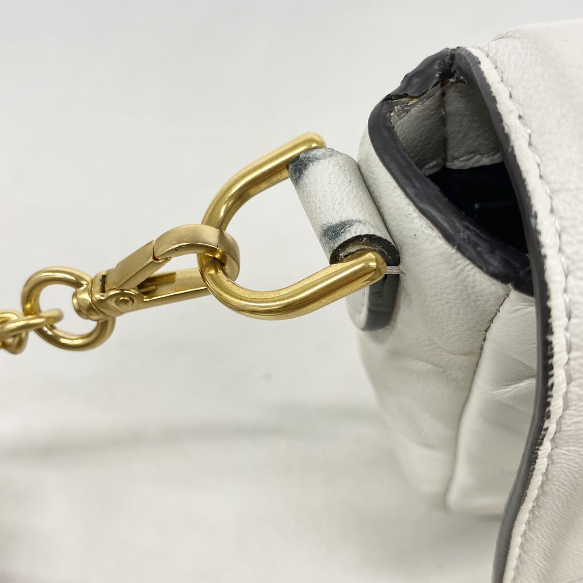 Fendi Shoulder Bag Bucket Leather White Gold — view 8