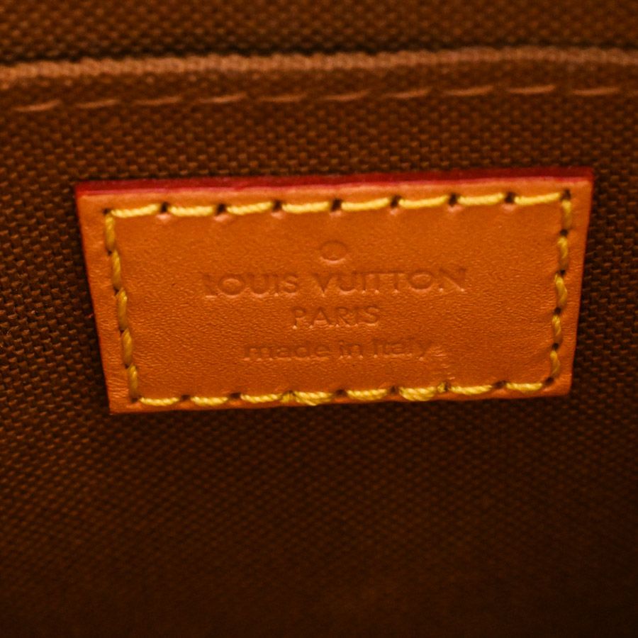 Louis Vuitton Shoulder Bag Petit Sac Plat — view 6