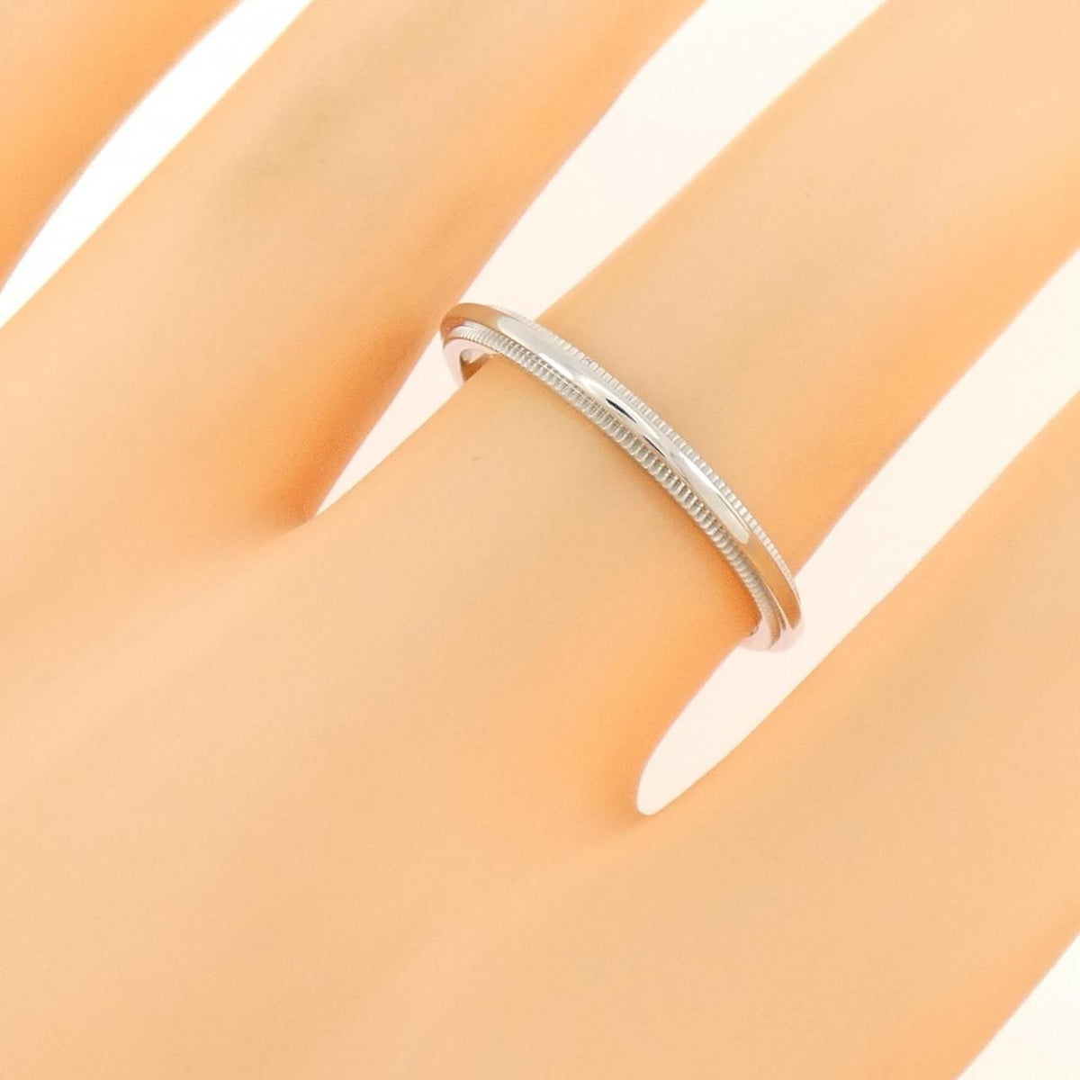 Tiffany & Co Milgrain Ring — view 4