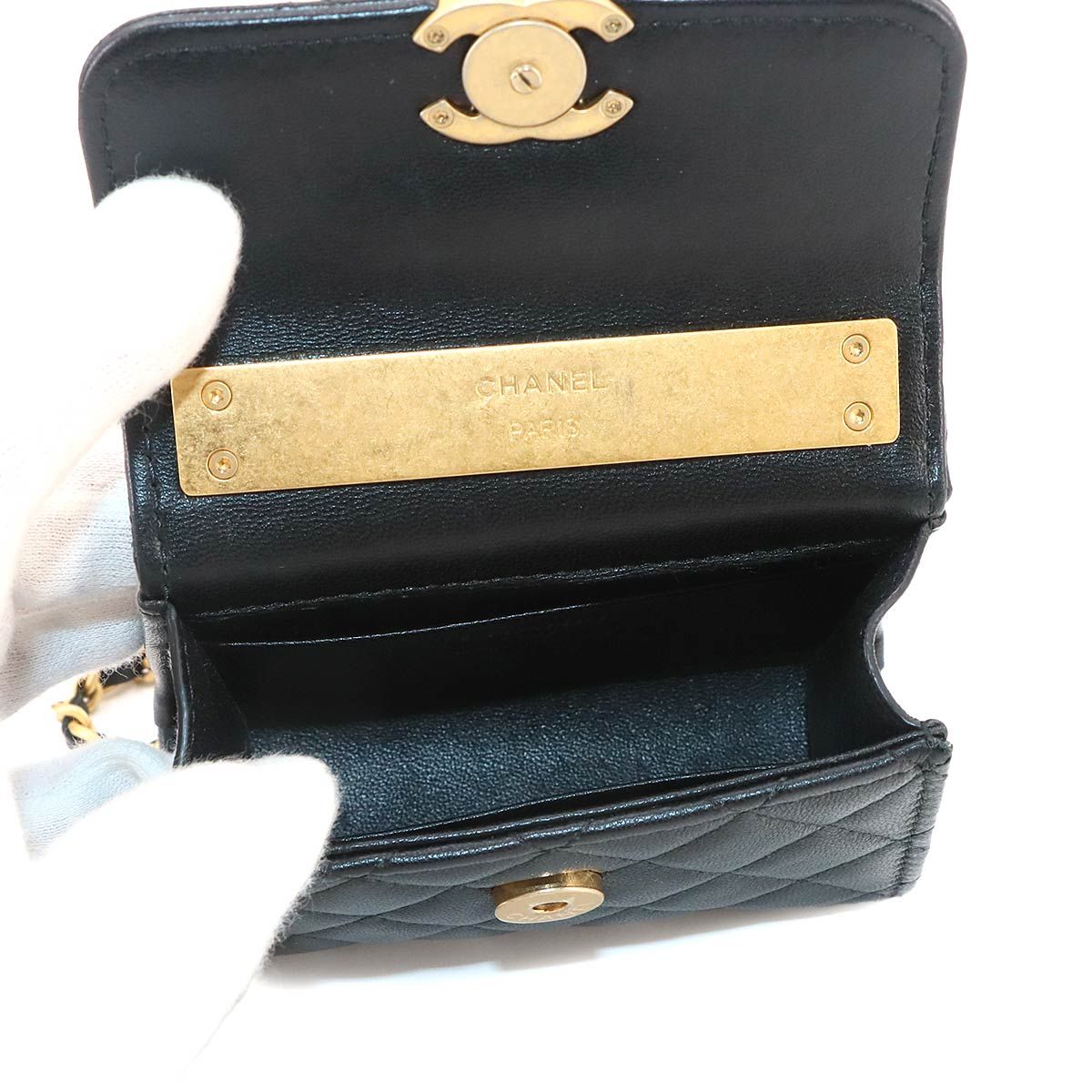 Chanel Quilted Chain Clutch 2-Way Lambskin Black — view 8