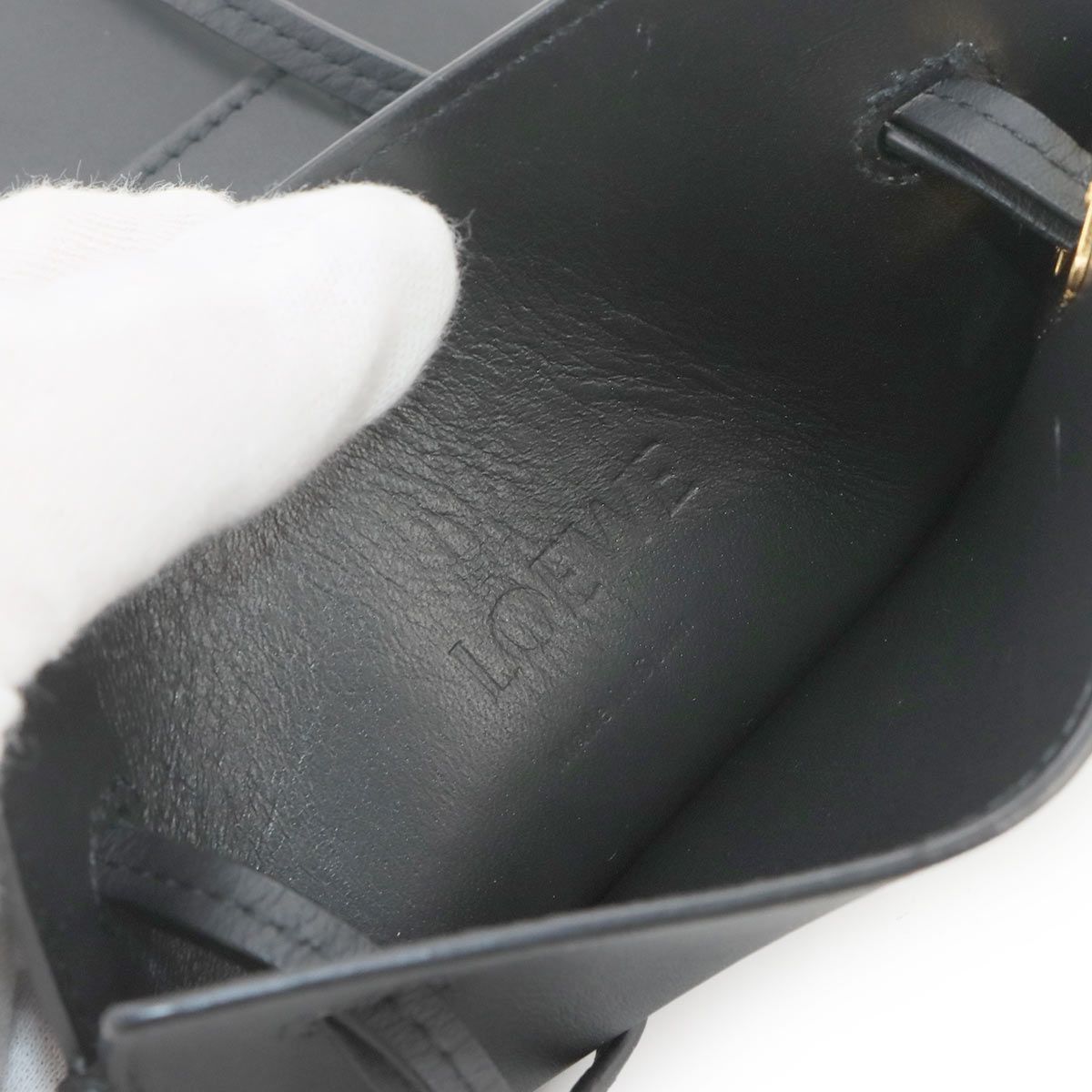 Loewe Dice Pocket Shoulder Bag Leather Black Gold — view 8