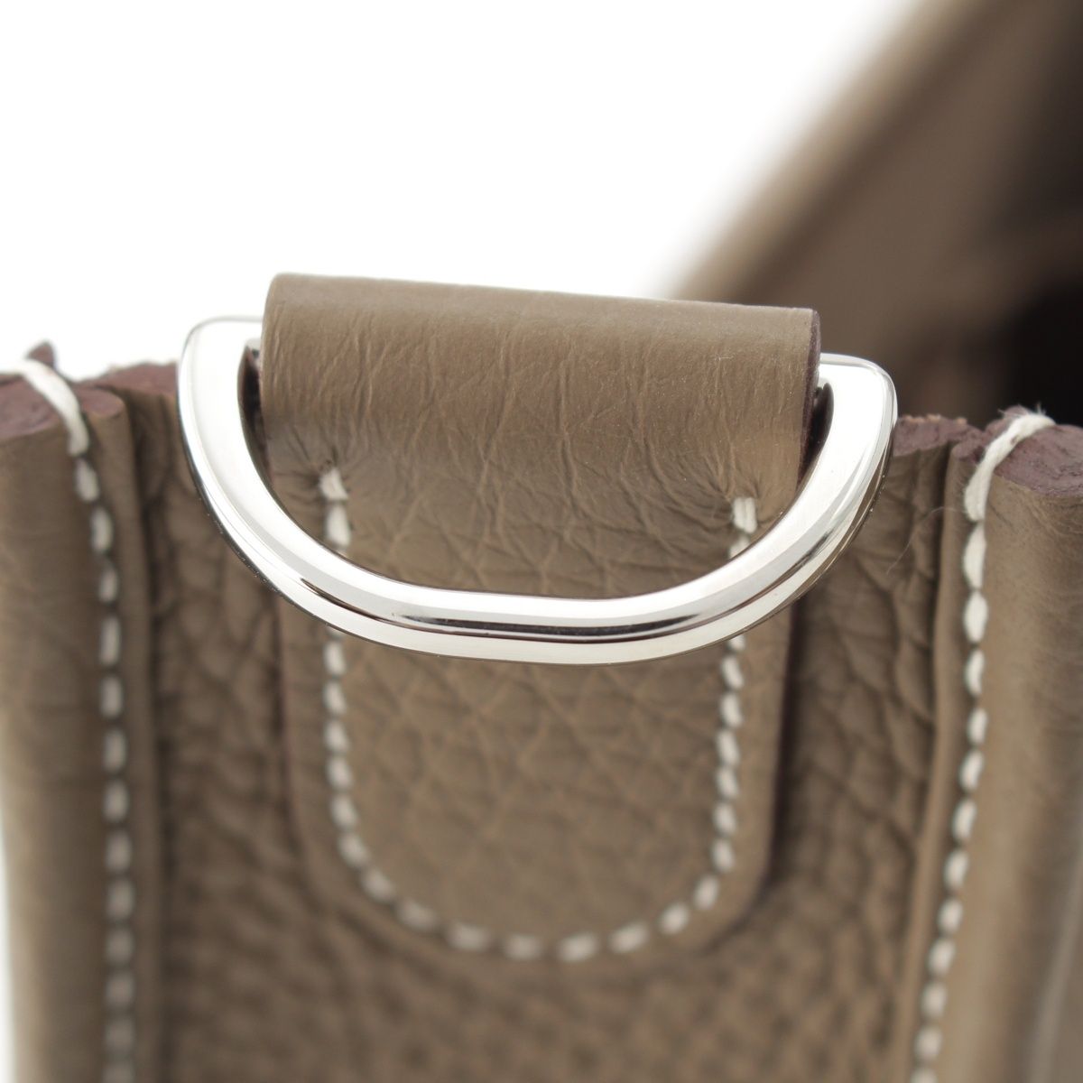 Hermes Evelyne 3 29 PM III PM Taurillon Clemence Shoulder Bag Etoupe — view 8