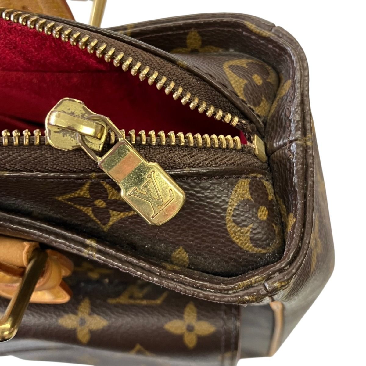 Louis Vuitton Multipli Cite Monogram Tote Canvas — view 8