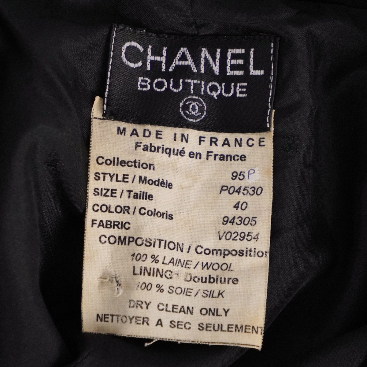 Chanel 95P Vintage Pants Trousers Wide CC Logo Button Wool Black 40 — view 6