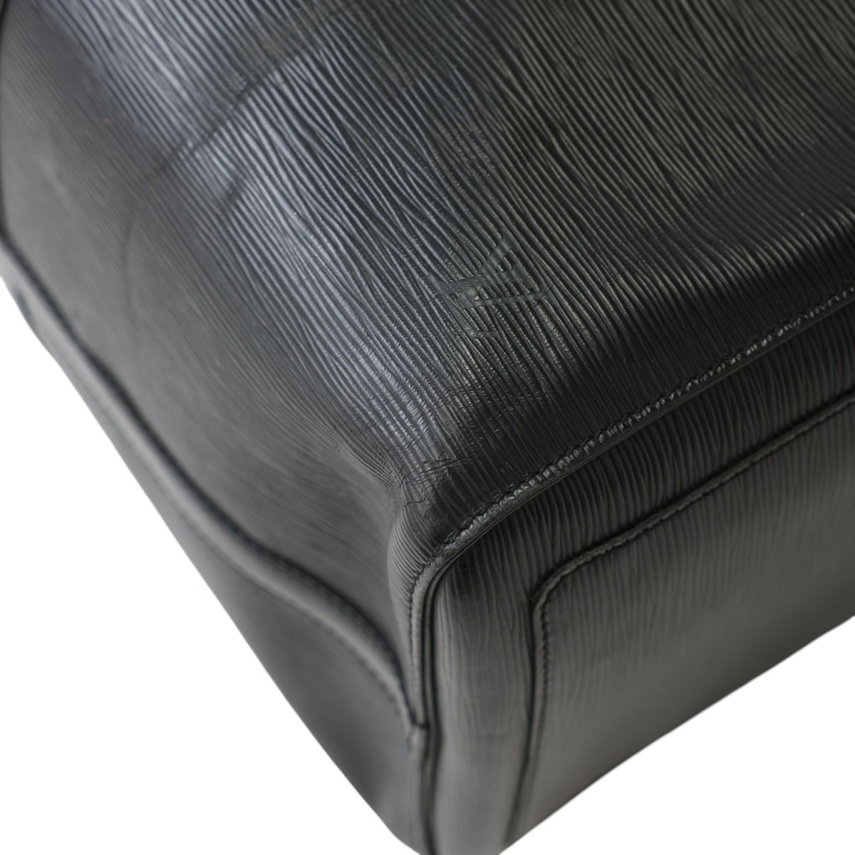 Louis Vuitton Epi Keepall 50 Boston Bag Black — view 8