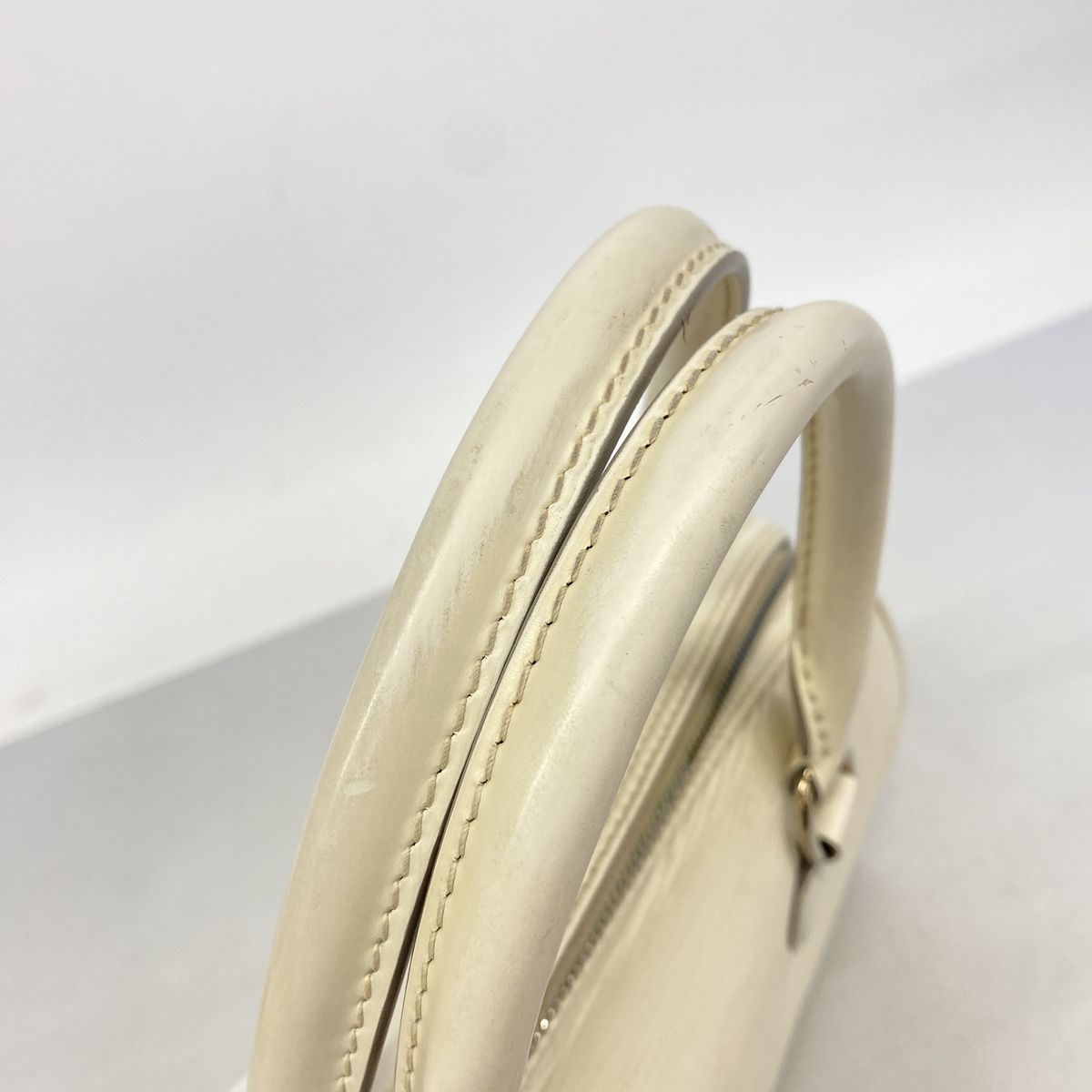 Louis Vuitton Handbag Epi Jasmine Ivoire — view 8