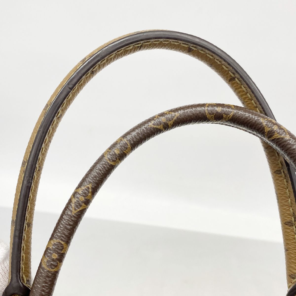 Louis Vuitton Tote Monogram Giant Reverse on the Go GM Brown 2-Way — view 8