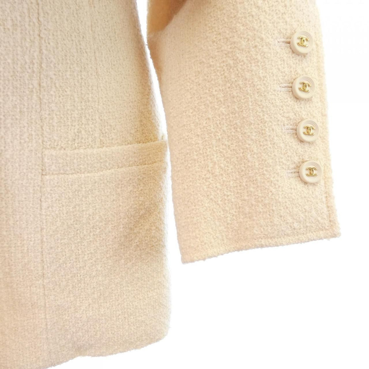 Chanel Vintage 95A Jacket — view 6