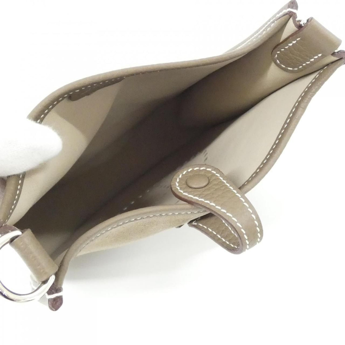 Hermes Evelyne Amazon 16 Shoulder Bag — view 6