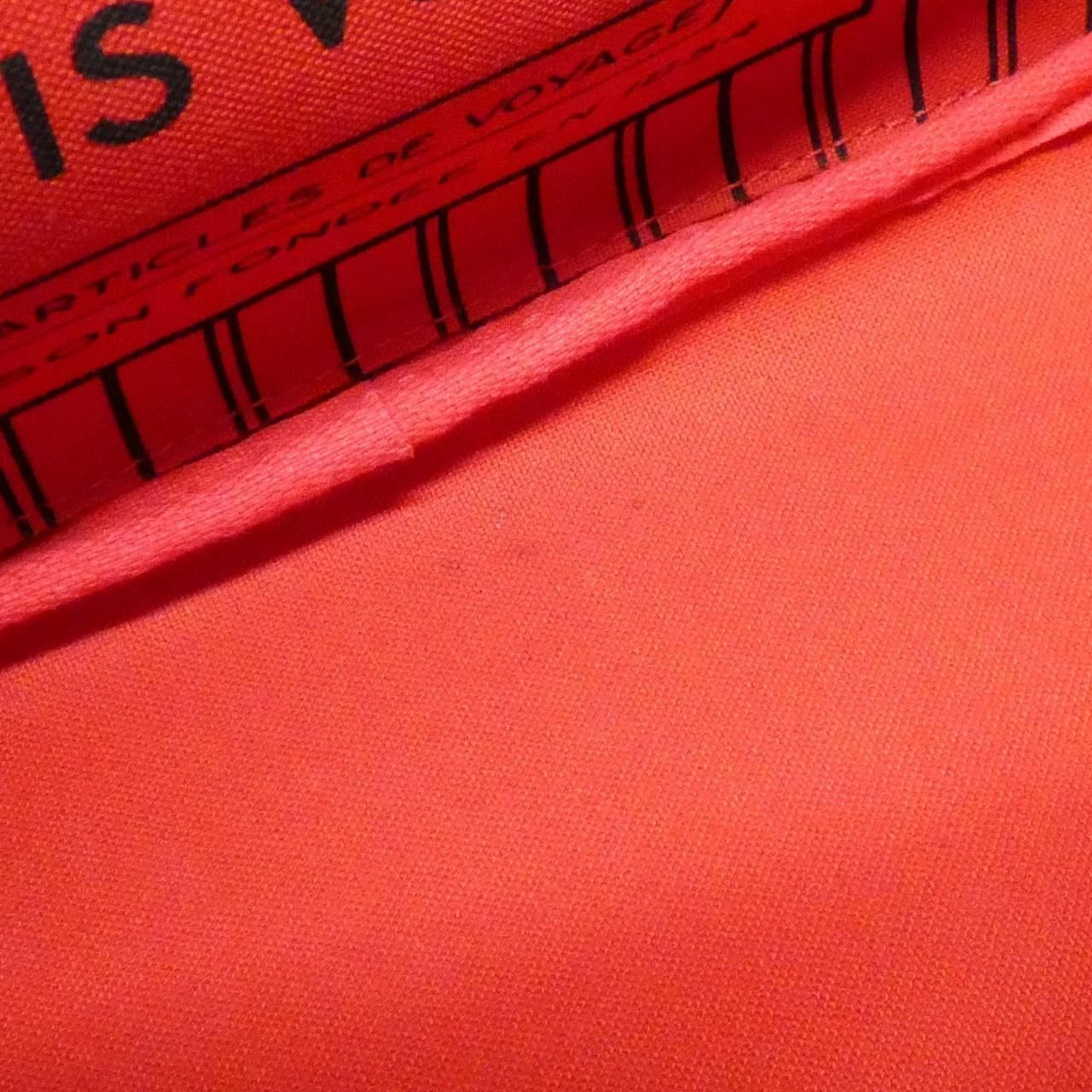 Louis Vuitton Damier Neverfull PM Bag — view 6