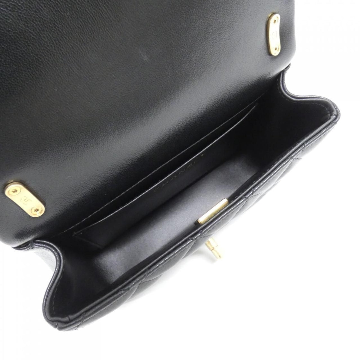 Chanel Bag Handbag Black — view 8