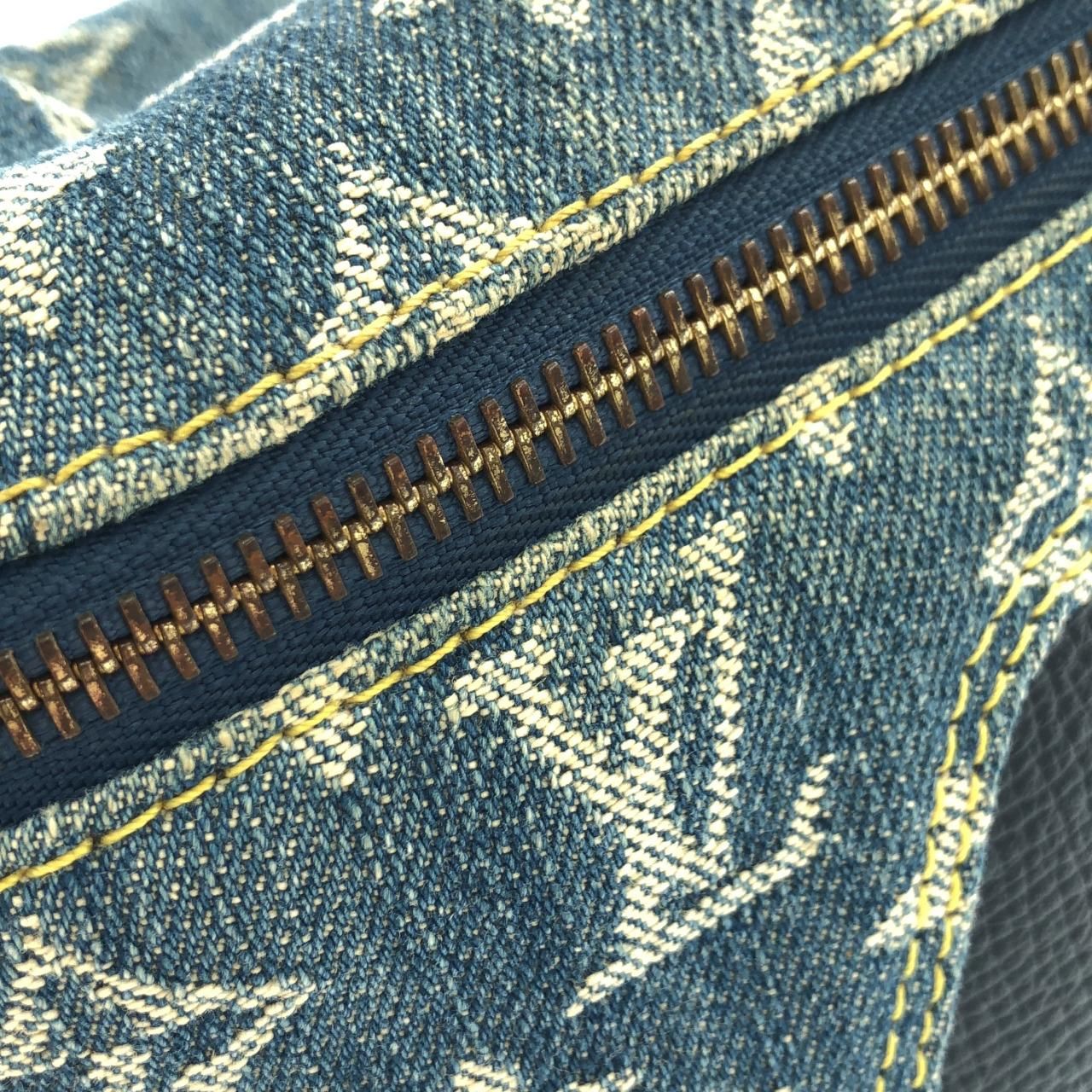 Louis Vuitton Monogram Drip Japanese Cruiser Shoulder Bag — view 8