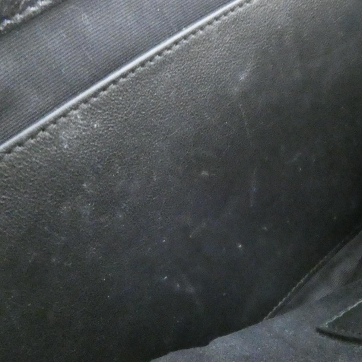 Saint Laurent Niki Shoulder Bag — view 7