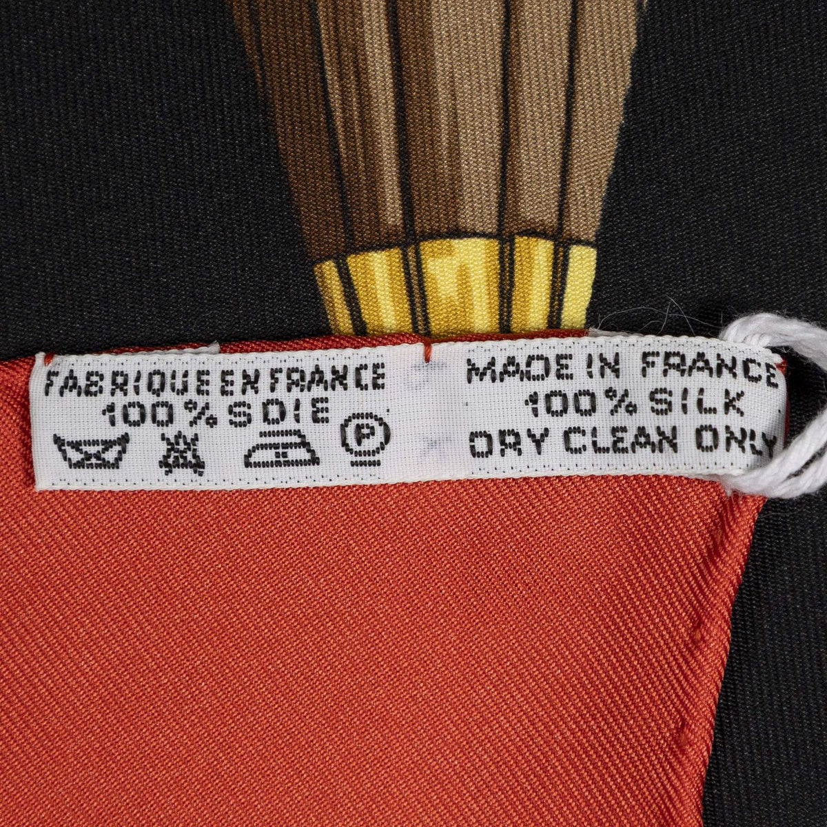 Hermes Scarf Red Black Goldtwill Silk — view 5