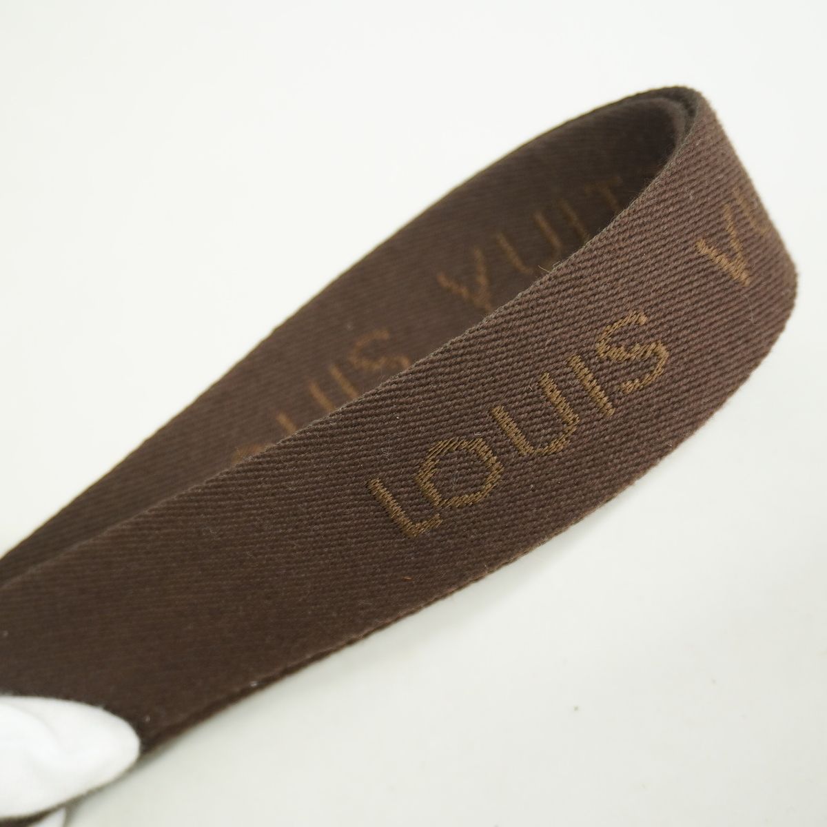 Louis Vuitton Shoulder Bag Monogram Beaubourg MM Brown — view 8