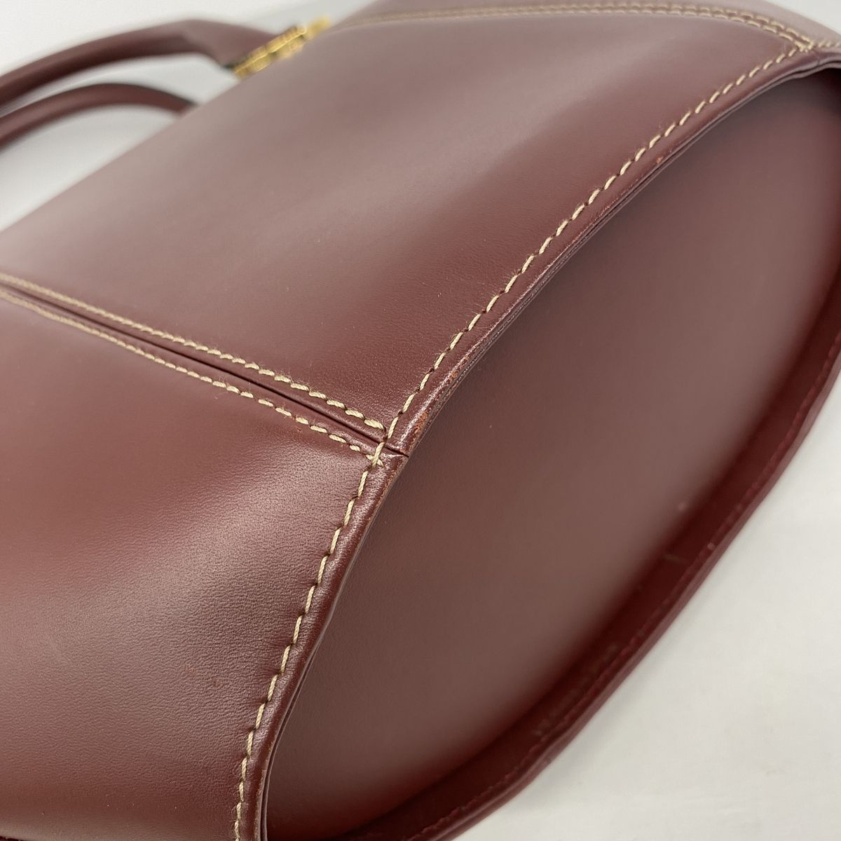 Cartier Handbag Must Leather Bordeaux Gold — view 8