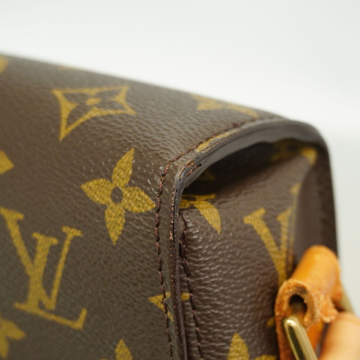 Louis Vuitton Shoulder Bag Monogram Saint-cloud GM Brown — view 8