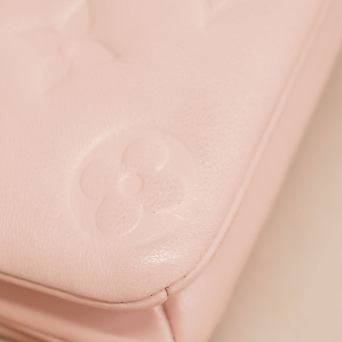 Louis Vuitton Shoulder Bag Monogram Coussin Pochette Rose Confetti — view 8