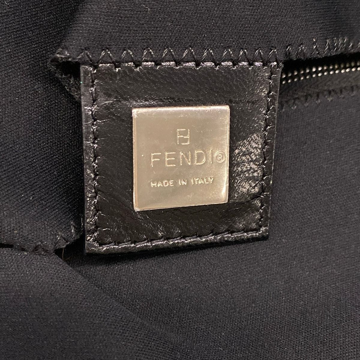 Fendi Shoulder Bag Black — view 8