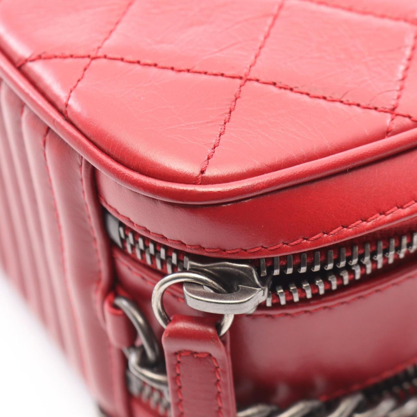 Chanel Shoulder Bag Coco Boy Red Leather Chain — view 8