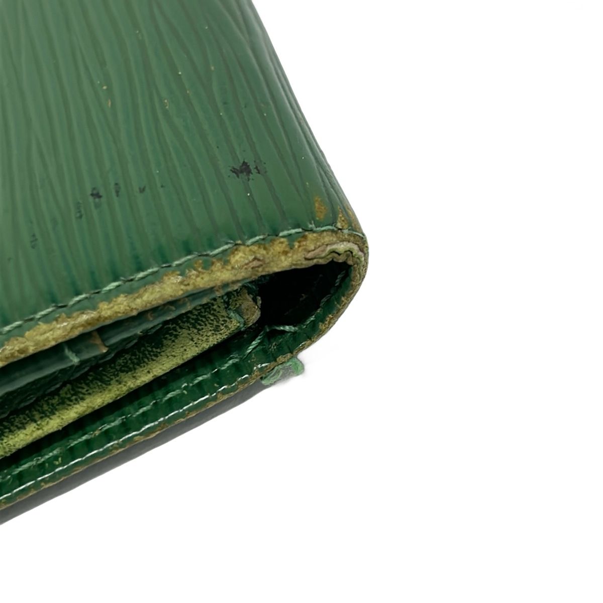 Louis Vuitton Wallet Epi Pochette Porte Monnaie Credit Borneo Green Leather — view 8