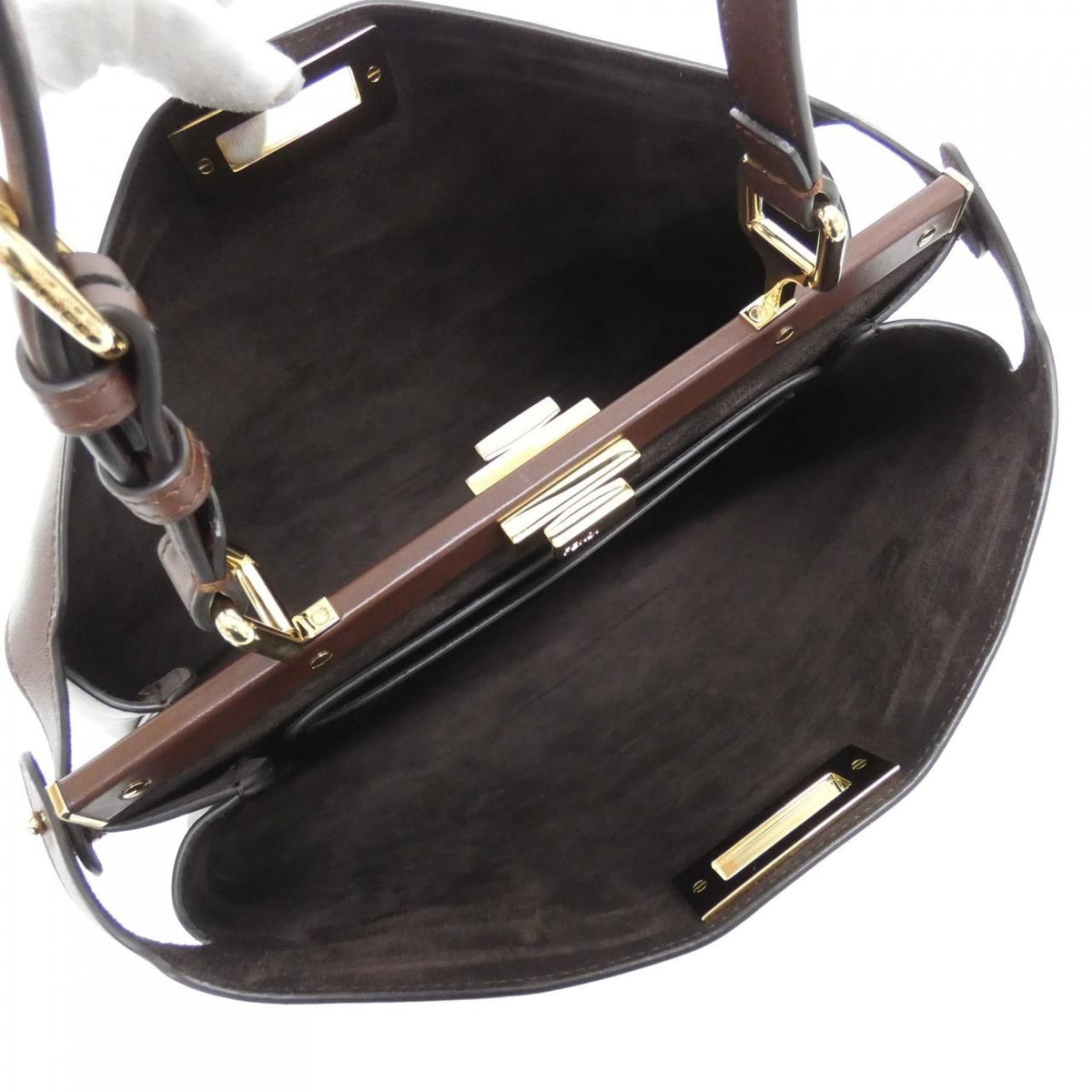 Fendi Peekaboo Soft Large Bag — view 6