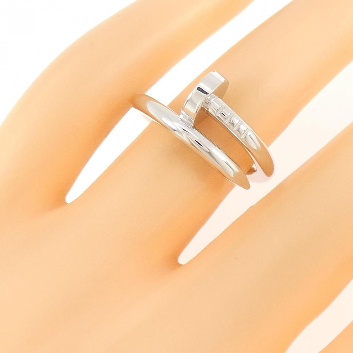 Cartier Juste un Clou Ring — view 5