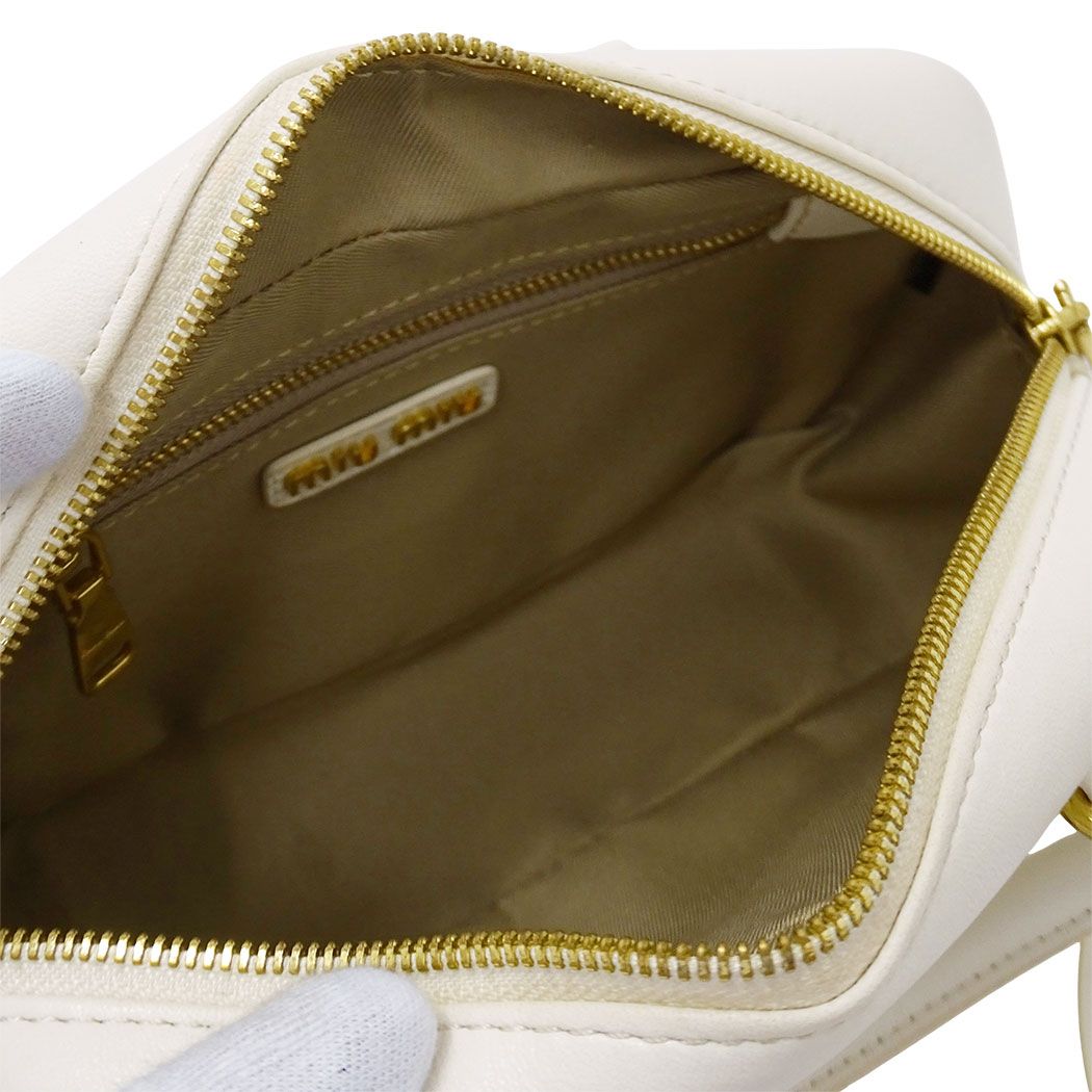 Miu Miu 2-Way Shoulder Bag Leather Arcadi Matelasse White Handle Small — view 8