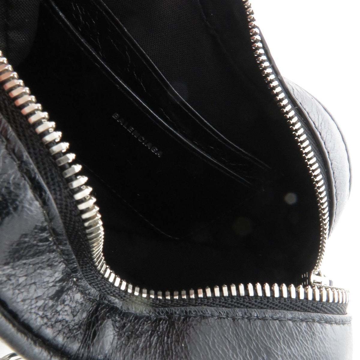 Balenciaga Le Cagole Heart Mini Chain Shoulder Bag Black Leather — view 8