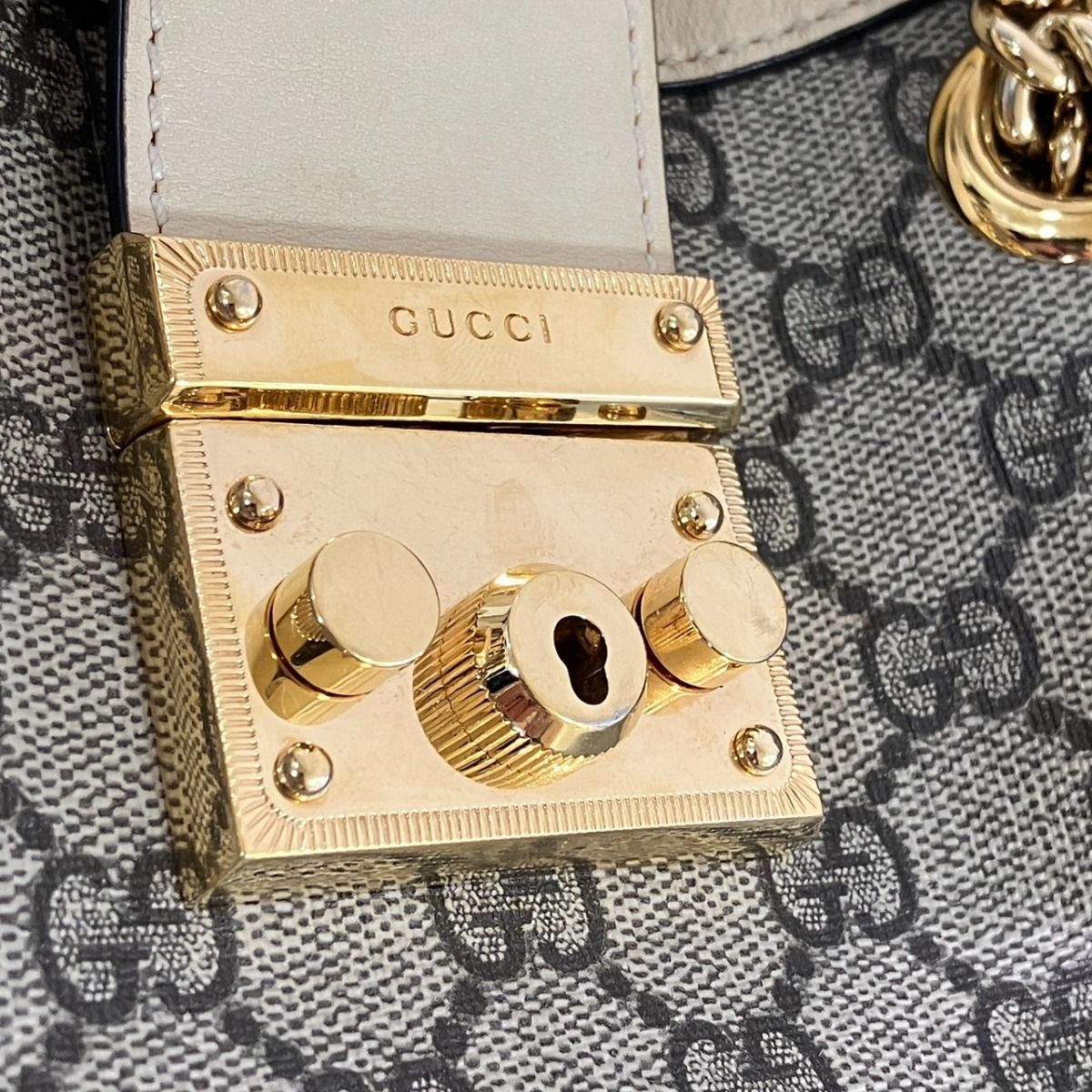 Gucci GG Small Supreme Tote Bag Leather — view 8