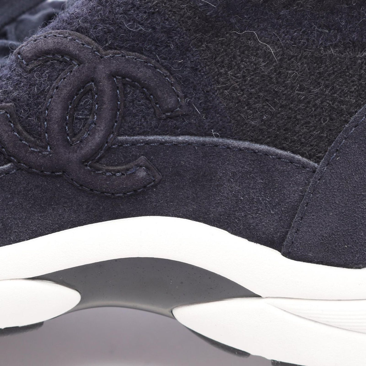 Chanel Sneakers CC Logo Fabric Suede — view 8
