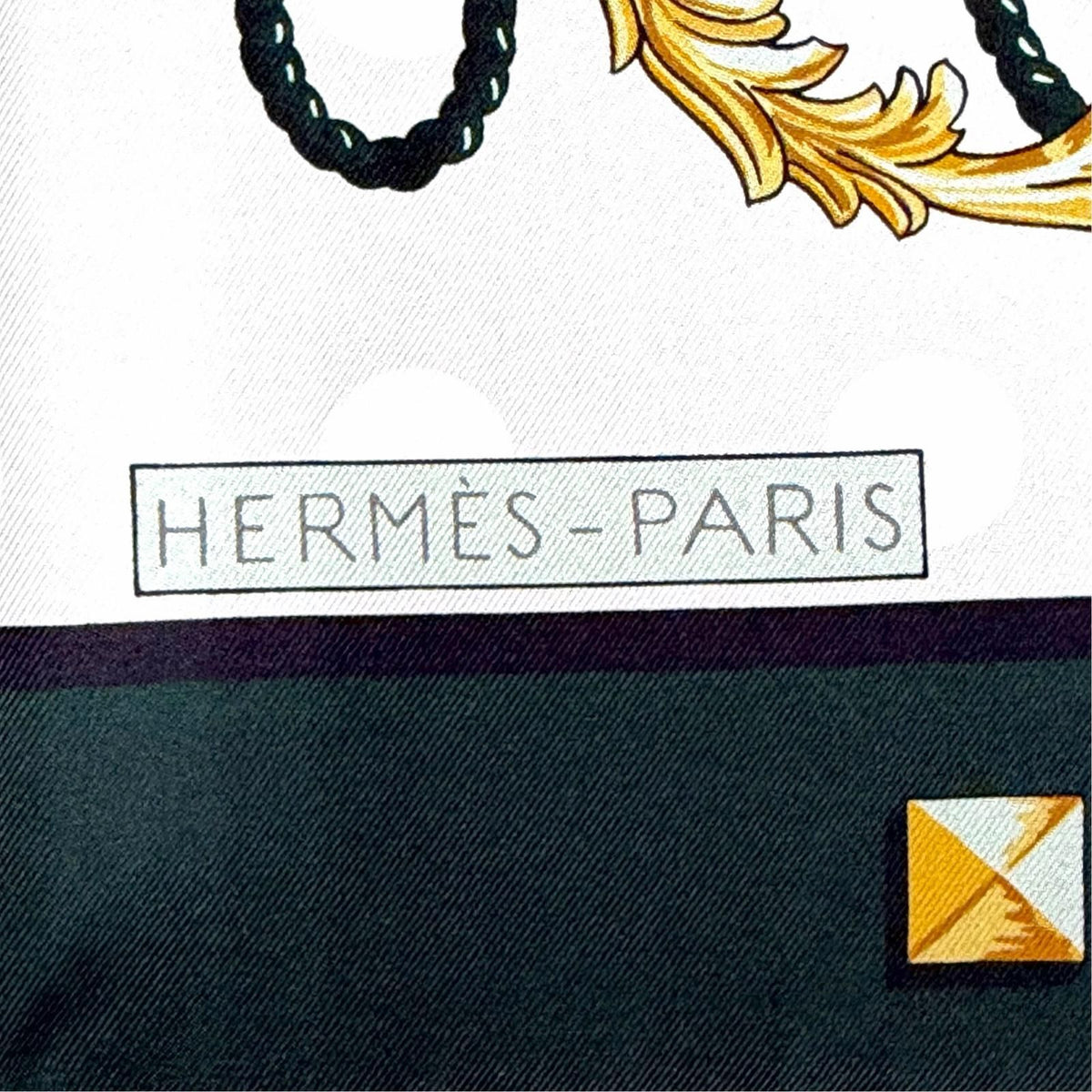 Hermes les Cles Silk 100% Vert Sapin Gray Perlee Vieille Carre 90 Double Face — view 8