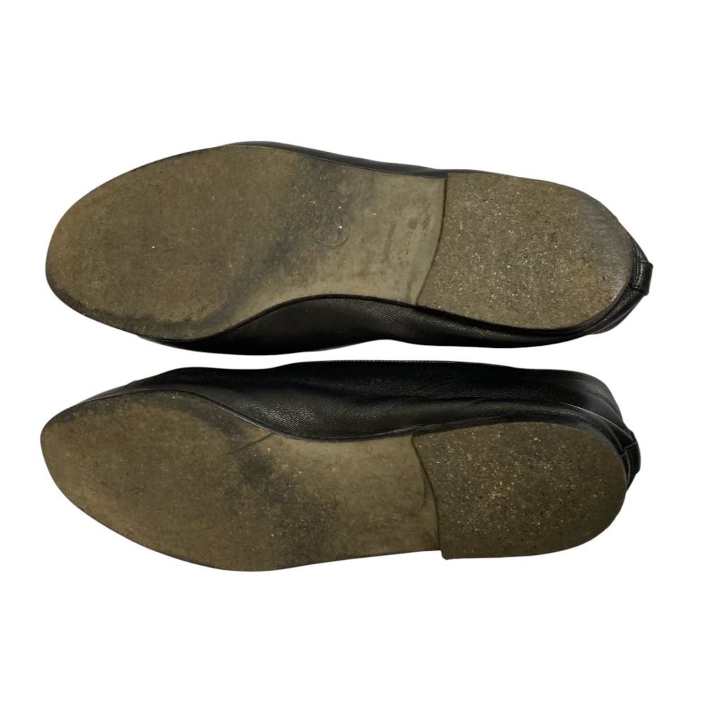 Chanel Turnlock CC Logo Plain Toe Shoes Flat Leather Pumps Black — view 8